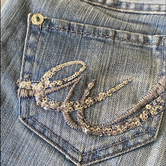 Express denim shorts - Picture 3 of 3